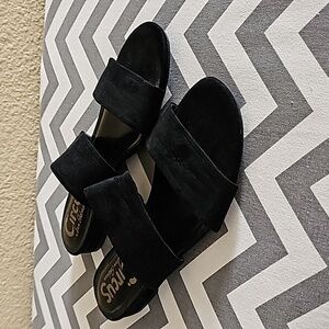 Sam Edelman Circus black strappy slides 7.5